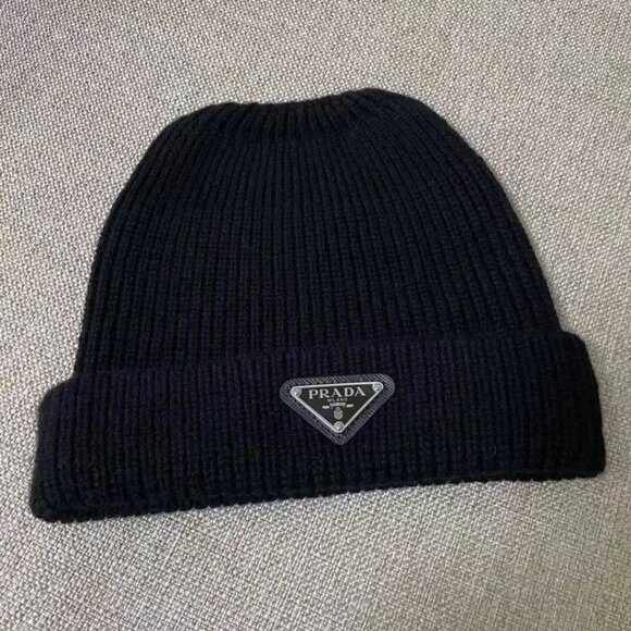 Shoes - ‌Prada Logo Knit Hat
